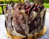 Foto del passaggio 10 della ricetta Schwarzwälder Kirschtorte