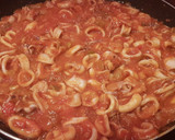 Foto del paso 2 de la receta: Calamares fritos con tomate en 15 minutos