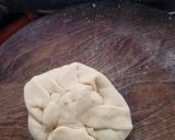 A picture of step 3 of Chinese Paratha.