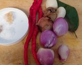 Foto langkah ke 1 dari resep Oseng Kornet Ayam.