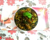 A picture of step 5 of Bhindi shimla mirch.