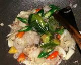 Foto langkah ke 2 dari resep Orak arik telur pete yummy 😍😍.