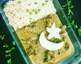 A picture of step 9 of Green Mutton Handi.