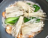 Foto langkah ke 4 dari resep Ramen Kwetiau.