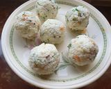 A picture of step 8 of Curd-Rice Fritters.