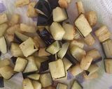 A picture of step 1 of Pasta alla Norma.