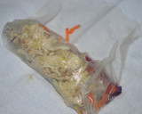 Foto del paso 6 de la receta: Rollitos de pollo y vegetales en papel de arroz