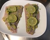 Une image de l'étape 7 de Filets de lieu noir au citron vert, ail et romarin.