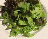 Foto del paso 2 de la receta Ensalada de espinaca, remolacha y queso de cabra (o calabaza y brie)
