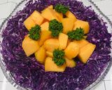 Foto del paso 2 de la receta: Ensalada Especial con Col Roja y Melón!