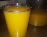 A picture of step 2 of Pineapple juice🥂.