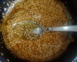 तिल गुड़ चिक्की (til gur chikki recipe in Hindi) रेसिपी चरण 4 फोटो