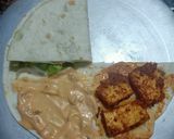 A picture of step 9 of Tandoori paneer tikka grilled tortilla wrap.