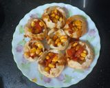 A picture of step 4 of Corn Puri Chat.