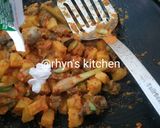 Foto langkah ke 7 dari resep Sambel Goreng Kentang Ati Ayam.