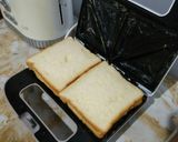 Foto langkah ke 3 dari resep Sandwich coklat keju silverqueen.