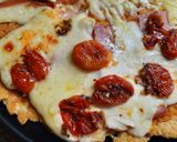 Foto del paso 1 de la receta: Para reunir a los que quiero - pizza 3 súper sabores