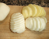 Foto del paso 1 de la receta: Flan de patatas asadas con quesos variados y huevo