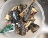 Foto langkah ke 1 dari resep Ikan kembung bumbu kuning + pete sumatera.