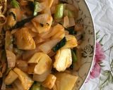 Hình bước làm 2 của món Mì xào thập cẩm