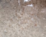 A picture of step 1 of Peanuts Poha.