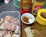 Foto langkah ke 1 dari resep Chicken Banh Mi (Vietnamese Chicken Sandwich).