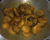मसाला आलू बैंगन फ्राई (Masala Aloo Baigan fry recipe in Hindi) रेसिपी चरण 4 फोटो