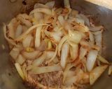 A picture of step 3 of Japanese Onion Soup 🥰.