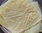 A picture of step 1 of Tofu Wrapped in Beancurd Sheets.