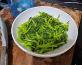 Foto langkah ke 1 dari resep Selada Air Siram.