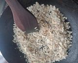 A picture of step 1 of Fried Flattened Rice with papad #Goldenapron #post 20.