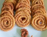 A picture of step 4 of Instant chakli.
