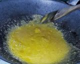 Foto langkah ke 7 dari resep Opor Ayam Pejantan Spesial Gurih.