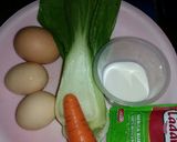 Foto langkah ke 1 dari resep Omelet Wortel Pakcoy.