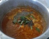 A picture of step 3 of Masala lobia.