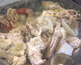 Foto del paso 1 de la receta: Más que pollo hervido