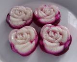 Foto langkah ke 5 dari resep Puding Susu Buah Naga.