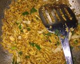 Foto langkah ke 4 dari resep Mie goreng Jawa.