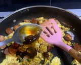 Foto langkah ke 4 dari resep Nasi Siram Telur dan Sosis.