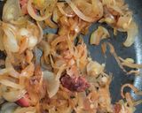 Foto del paso 1 de la receta: Wrap🌮de lechuga🥙de pollo, jamón🌯y cebolla caramelizada🥬🧅🍗🥓🍯🥙