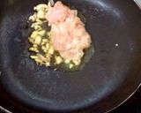 รูปขั้นตอนการทำที่ 2 ของ หมูสับผัดผักบุ้งราดหน้าข้าว