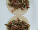 Foto del paso 3 de la receta: Tacos de charales con pico de gallo y salsa