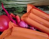 Foto langkah ke 1 dari resep Sosis Tumis Sawi Hijau.