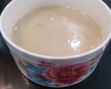 A picture of step 4 of Home made Condensed milk.