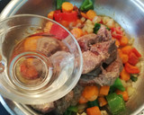 Foto del paso 6 de la receta: Carne guisada en Salsa Estilo Casero - Sin Gluten Ni lácteos