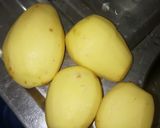 A picture of step 1 of Aloo masala chaat.