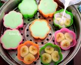 Foto langkah ke 8 dari resep Kue Nagasari Pisang Bentuk Bunga.