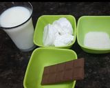 A picture of step 1 of Chocolate milkshake.