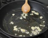 Spenótos-kéksajtos penne recept fázis 5 fotója