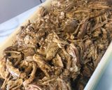 Foto del paso 7 de la receta: Pulled pork a la cerveza (cerdo desmenuzado estilo gringo)